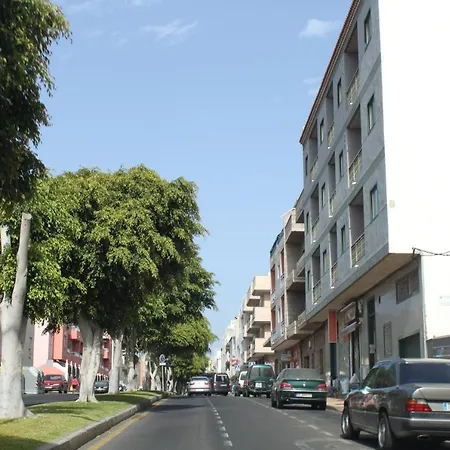 Comfortable Flat In Isabel 아파트 아로나